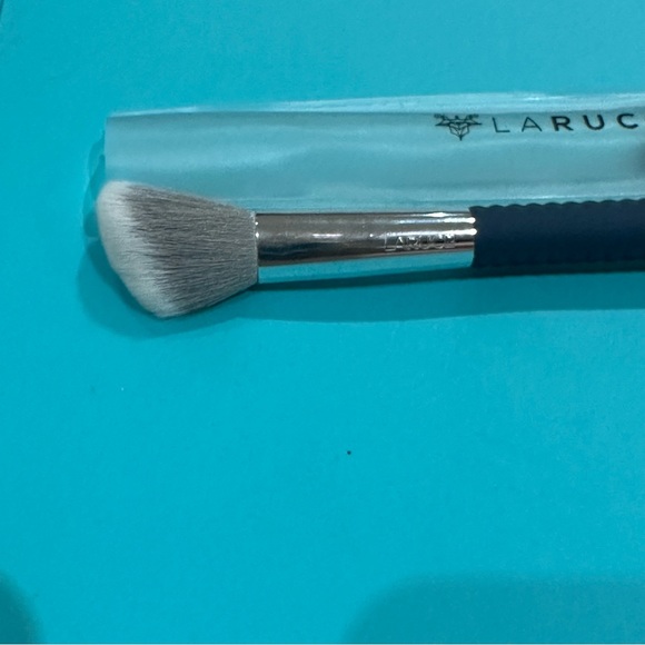 Laruce angle brush LR304 - Picture 2 of 3